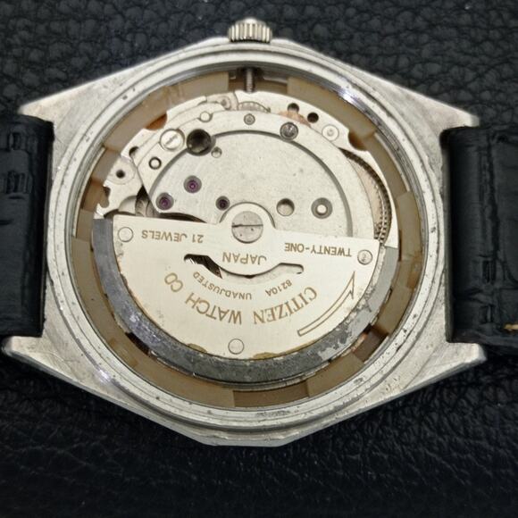 Vintage 1980 Citizen Automatic Mens Silver Watch W/daydate & Green accents - Picture 9 of 10